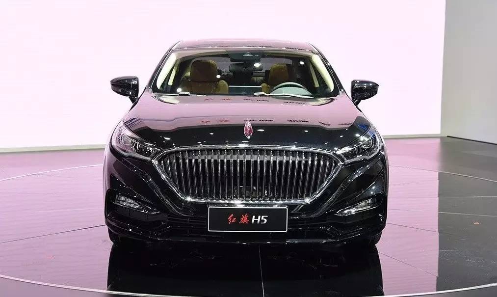 只有众泰会模仿？这款车青出于蓝，平民车和豪车都不放过