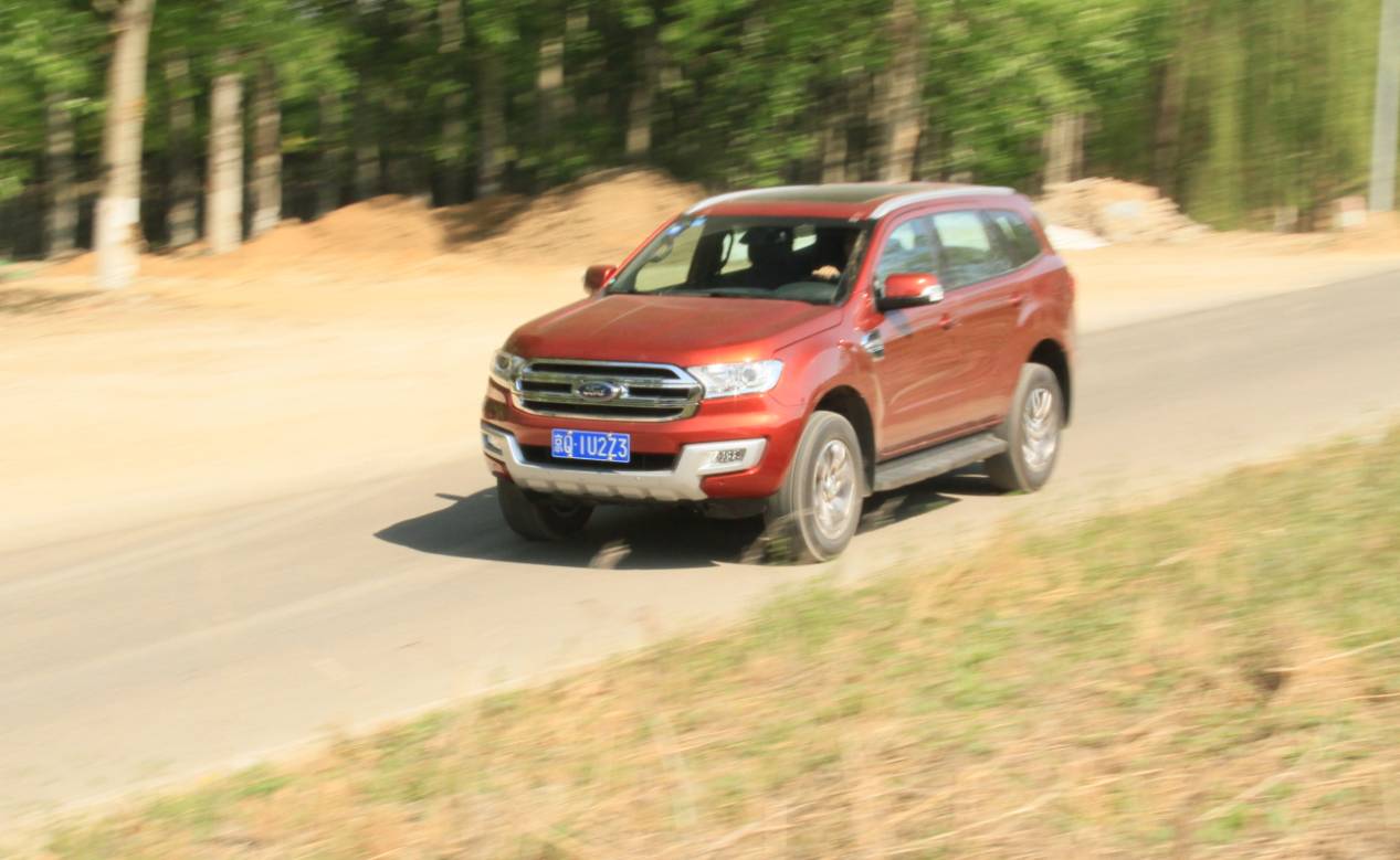 想要高大威猛的SUV？这车能和公交车平起平坐！