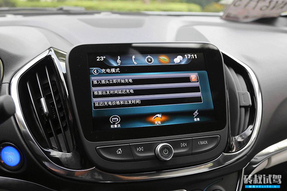 这款刚刚上市的新车，开一个月都不用加油