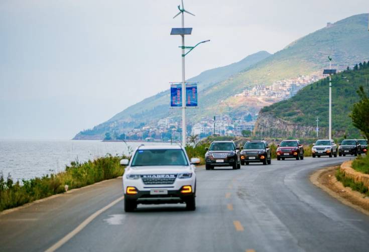 可随时调戏小安的CS95智领版、智尊版很旗舰