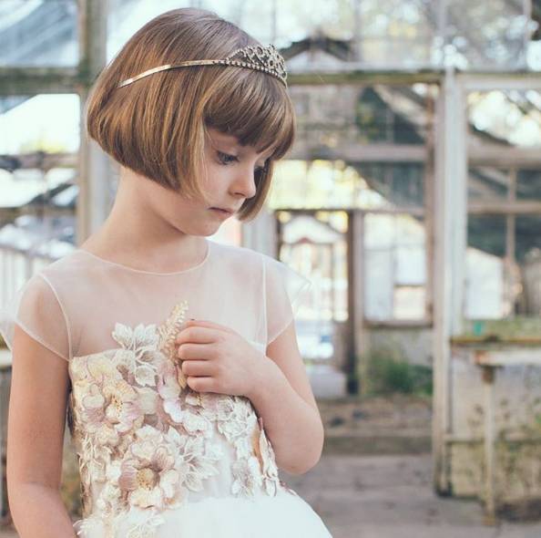 ins上有个5岁小女孩olive,颜值开挂!