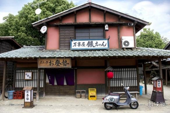 《银魂》真人电影公开万事屋内部图 比人物还原度高多了!