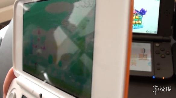 2ds Ll真机对比3ds 液晶屏显示稍逊一筹和任天堂其他游戏设备尺寸比较 新浪游戏 手机新浪网