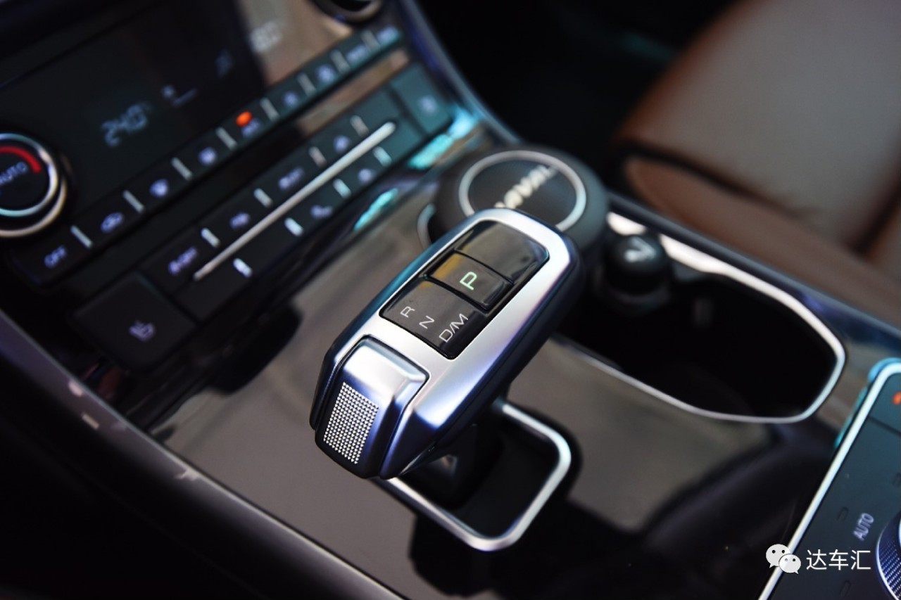 达哥撩车丨8AT变速箱的坚持和哈弗H8最后的倔强
