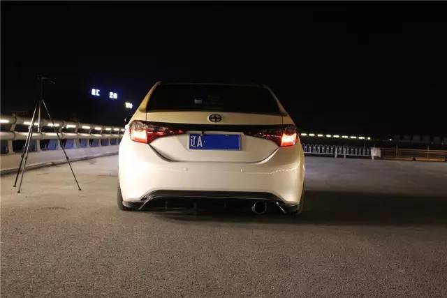 拿紧凑型车来玩低趴，丰田雷凌改装案例