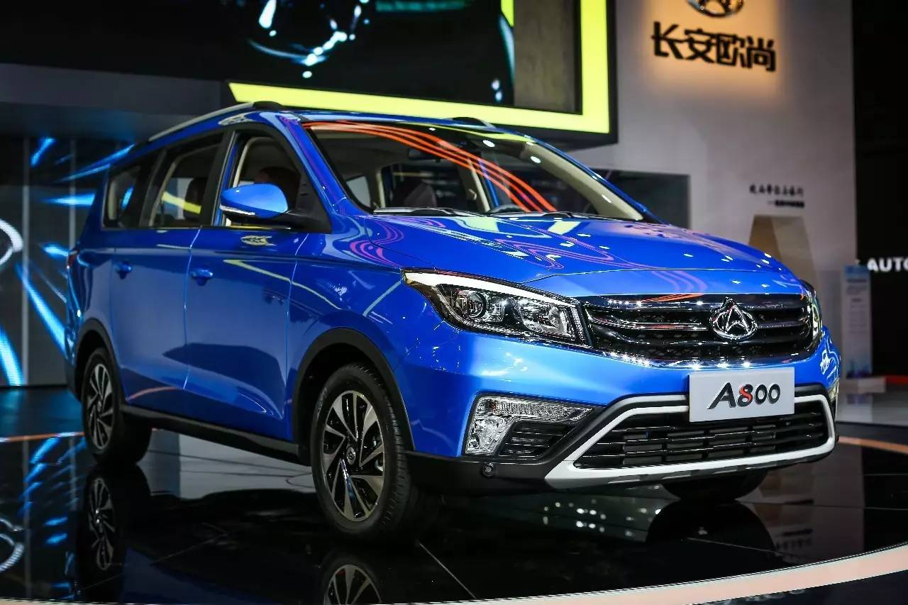 百里挑一的十万级“型男”车型，让你从里到外硬起来