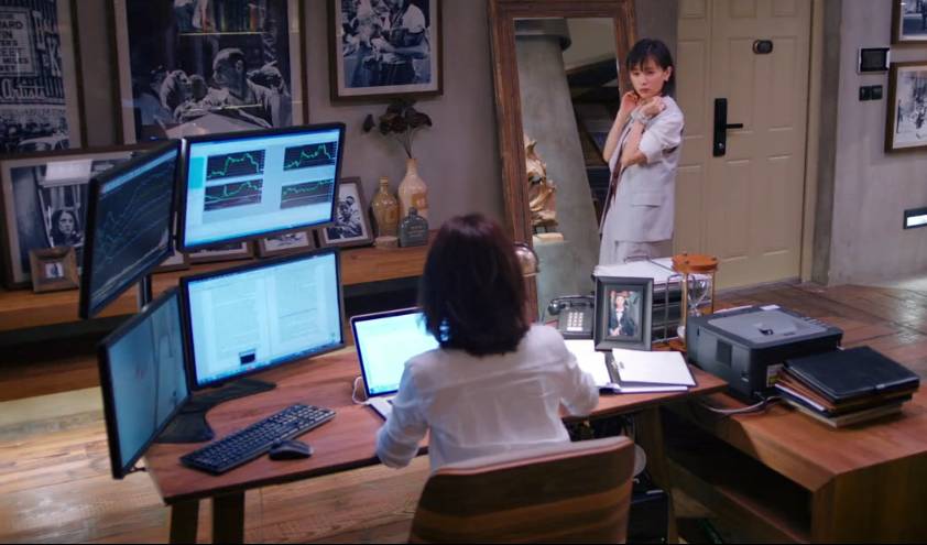 《欢乐颂2》安迪bug一大堆,华尔街高管简历是假的?