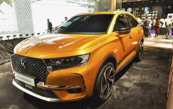 法国总统的哲学：找一部好车比找女朋友还难