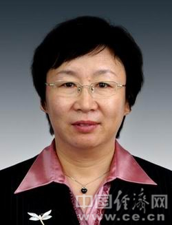黄晓霞任葫芦岛市副市长