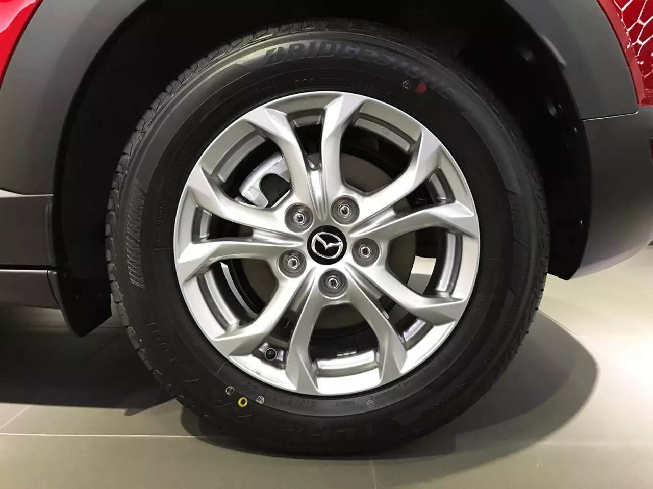 马自达用造小跑车的思维造了辆小型SUV，CX-3的优劣都挺明显