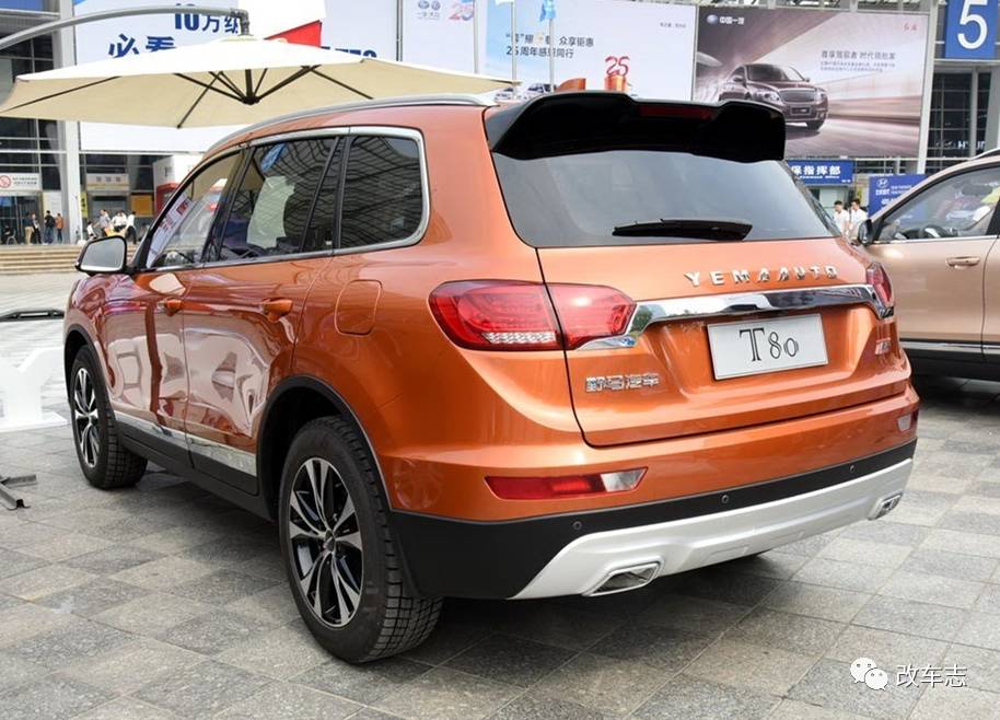 花10万买辆国产车，妹纸上车后以为是100多万的奔驰！太牛逼了！