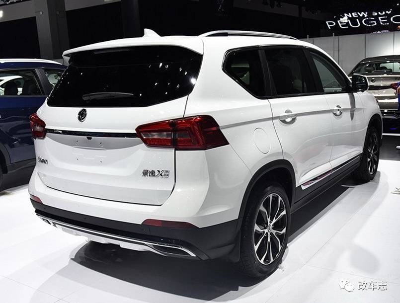 花10万买辆国产车，妹纸上车后以为是100多万的奔驰！太牛逼了！