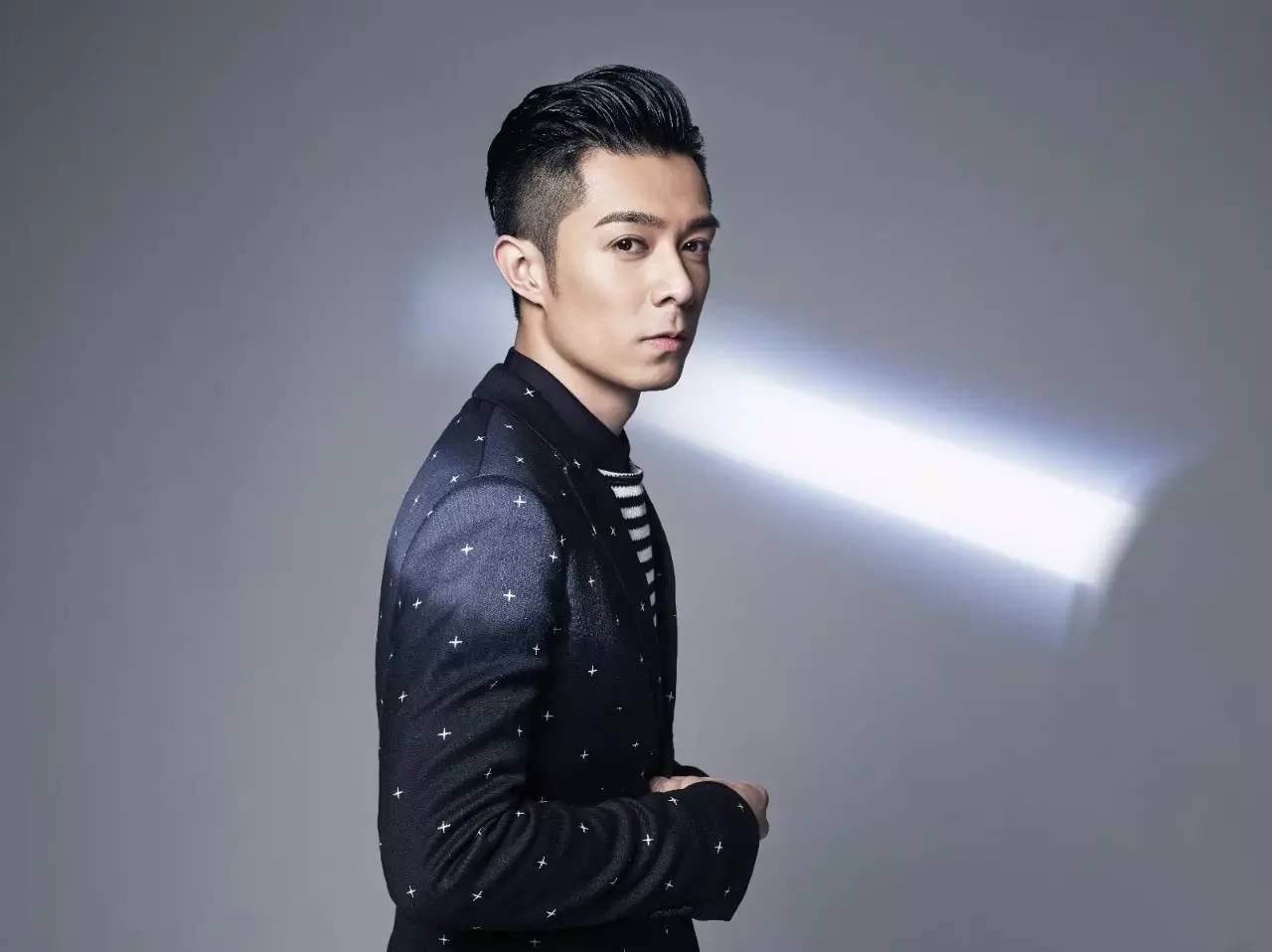 千呼万唤的528周柏豪签售会点击领取门票