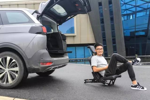 东风标致5008：最美奶爸车就是它了，撩不到你算我输！