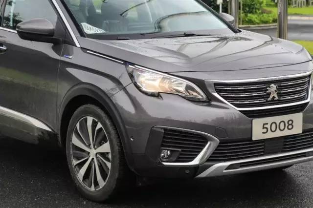 东风标致5008：最美奶爸车就是它了，撩不到你算我输！