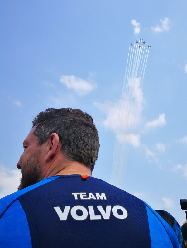 来，跑完哥德堡半程马拉松，我们谈谈沃尔沃