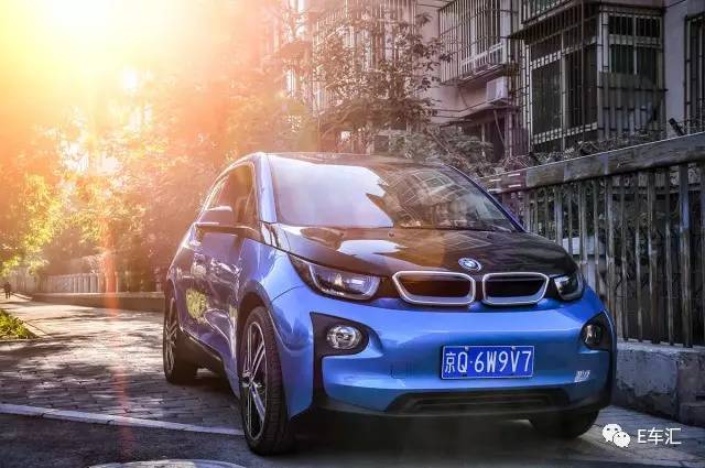试驾宝马i3升级款 | 里程焦虑症？来来来，我有药