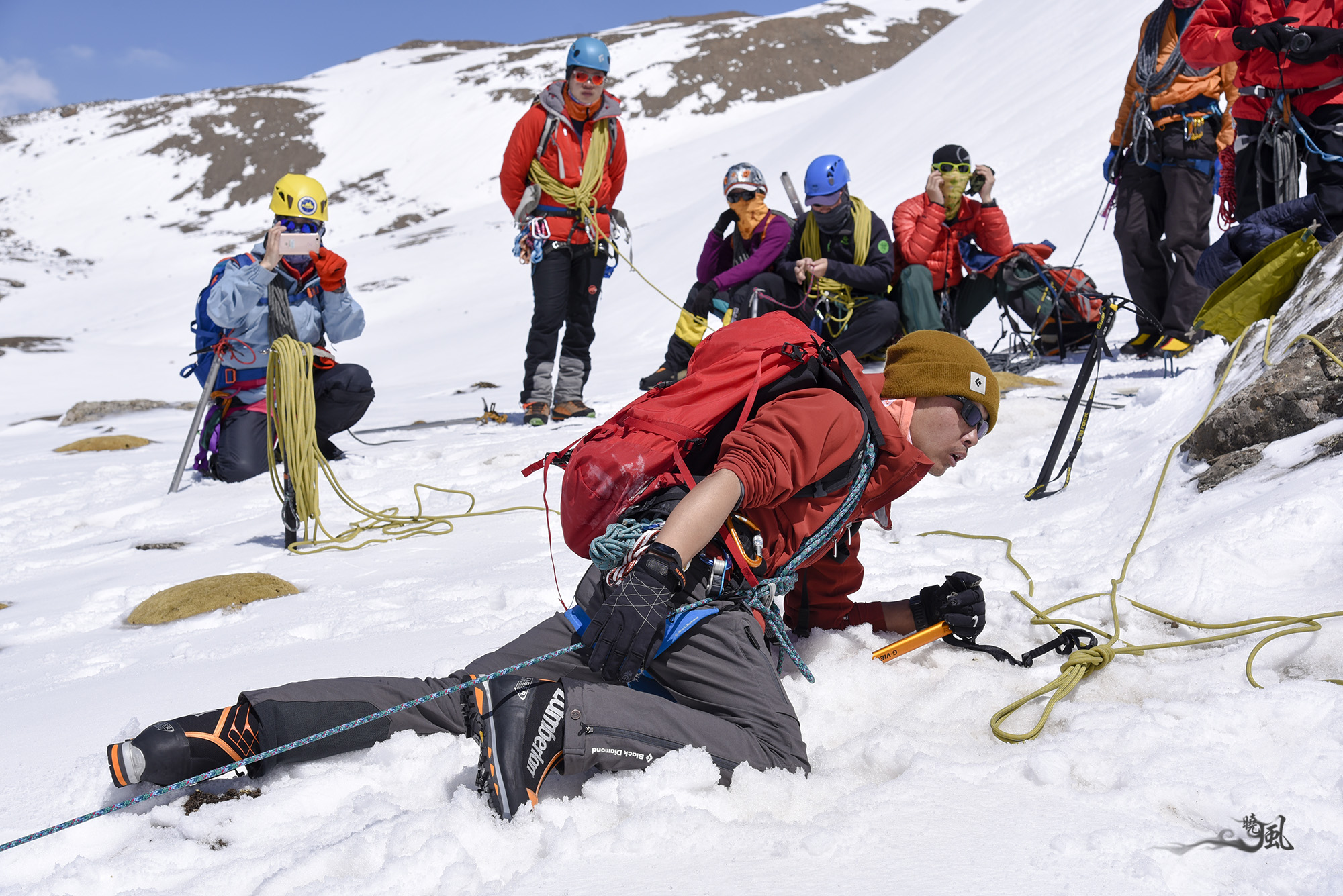 织梦DedeCMS程序安装步骤 数据库配置及后台登录方法