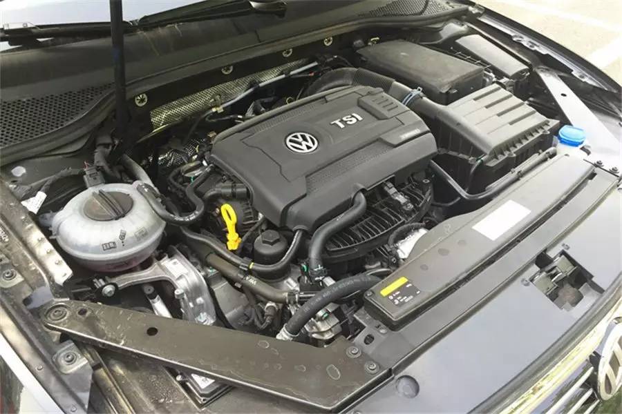 20来万的车那么多，为啥要选迈腾？