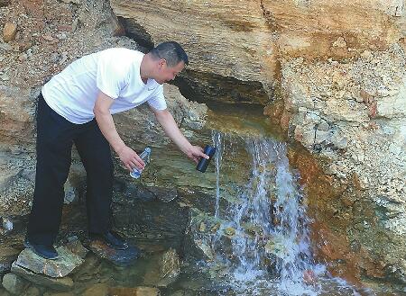 r3线龙洞停车场施工挖出泉水? 专家回应:是地表水