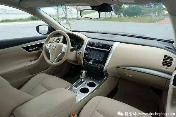 A级车的价格B级车的空间？