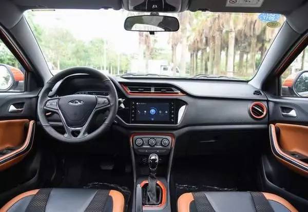 6万元到手人生第一辆车，配置、颜值都在线，你心动了吗？