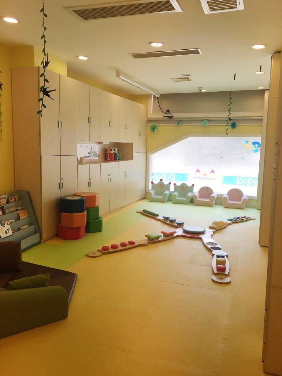 2岁小宝上不了幼儿园家门口的托儿所来了沪首批三家幼托点6月将试运营