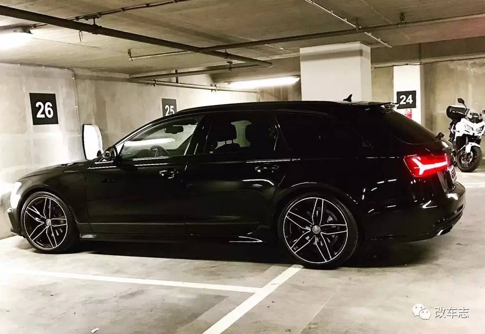 40多万的奥迪A6 Avant到店，卖到50万的奔驰C旅和宝马3旅尴尬了!