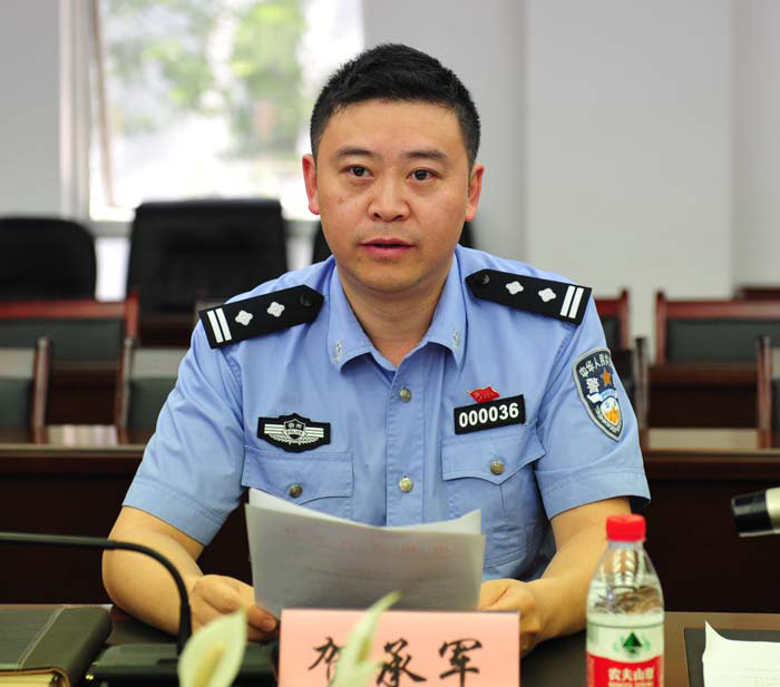 随后,杨秀涧同志代表警务保障部感谢厅党委对警务保障部队伍建设的