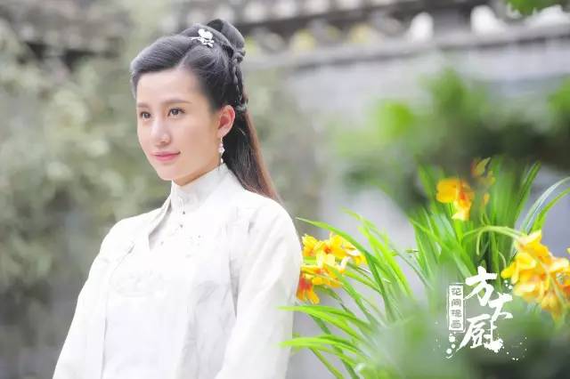 人设上,强行黑化了女二方瑶,还乱组cp!