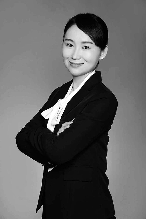 陈华   山东科技大学法学院副教授 刘明明