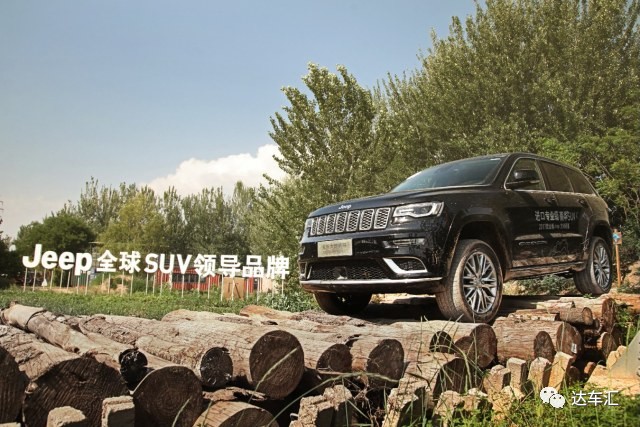 如果只能选择一辆豪华SUV过一辈子，你选谁？