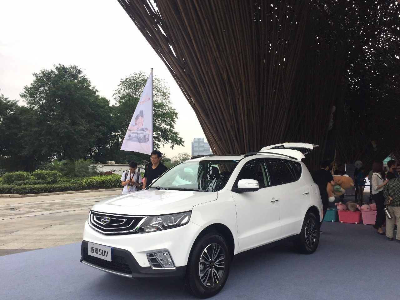 上市不到一年售出10万辆，舒适性突出，8万级别的最优选择是TA？