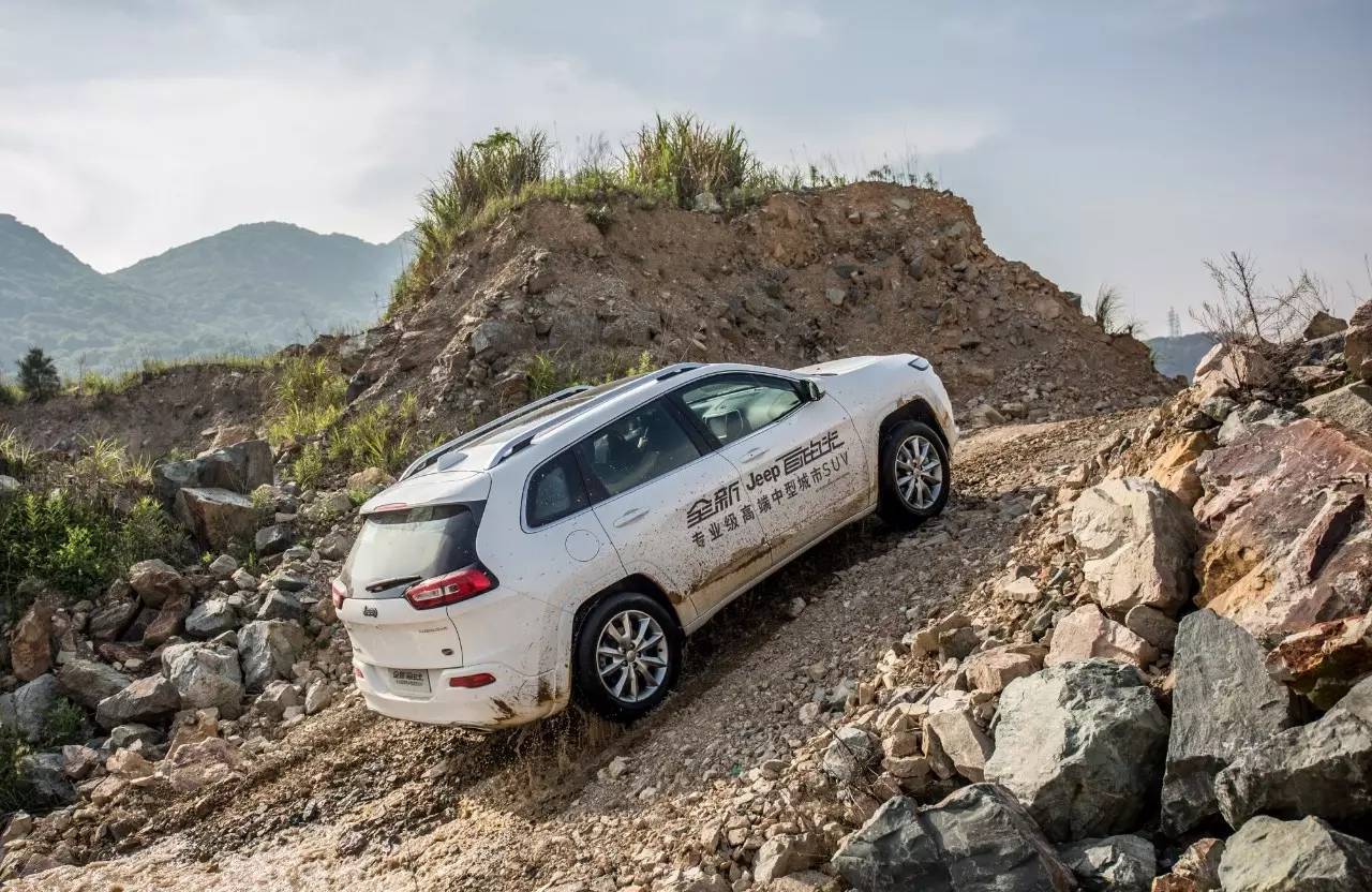 新款Jeep自由光：面对对手，我的优势在哪？