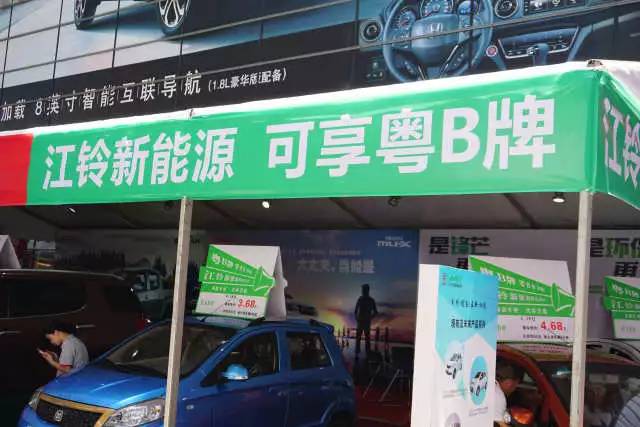 【小新说车】第三代雪铁龙C5：不较真，我们来谈谈法式情趣