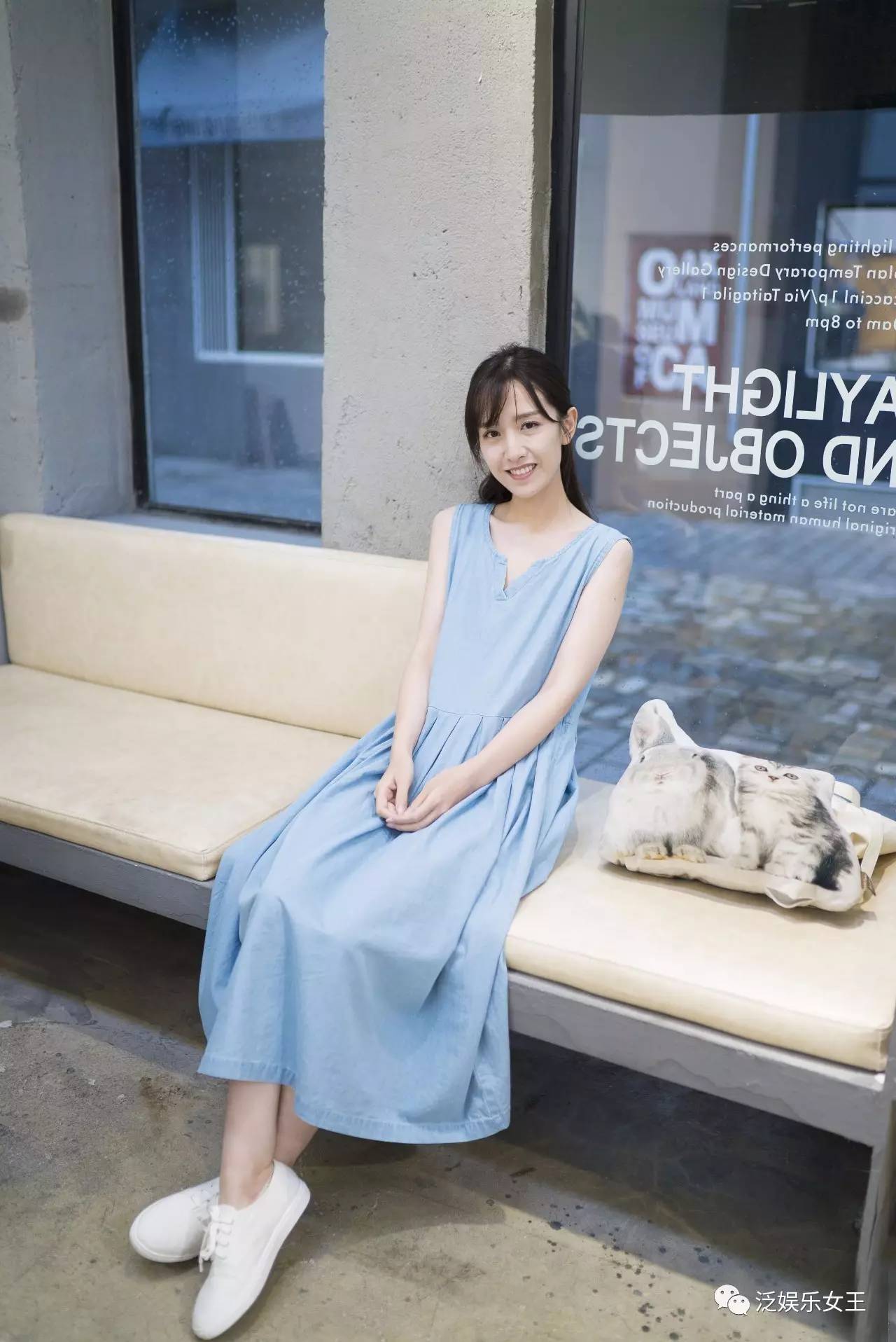 晁然然然然丨你男神去留学的前女友回来了