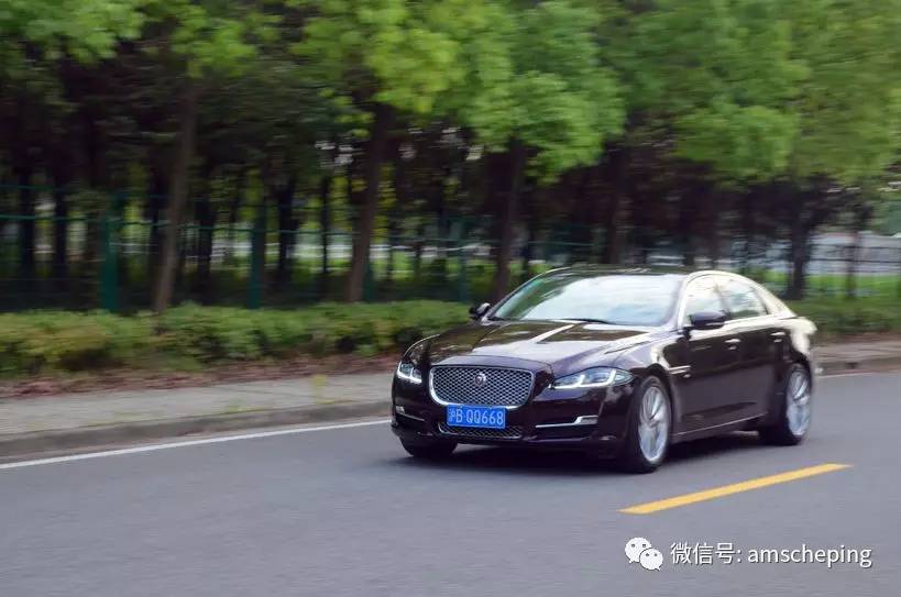 老7系挑战改款XJ，胜负难分！