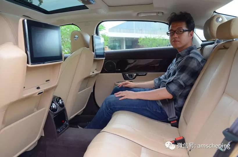 老7系挑战改款XJ，胜负难分！