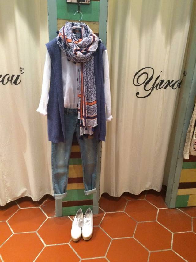 雅柔女装全新着装搭配风格来一起成为多变yarougirl