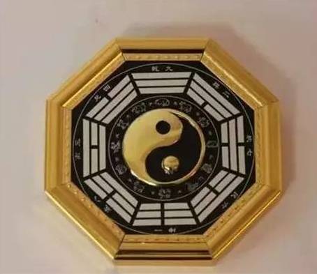 家中镜子这样摆放财运旺到让人眼红