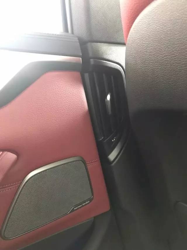 全新5系进一步感受！操控安稳，后排超棒但有bug！