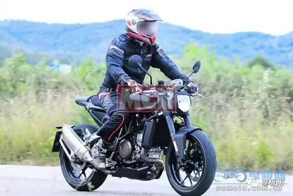 胡斯瓦纳701两款新车路试谍照