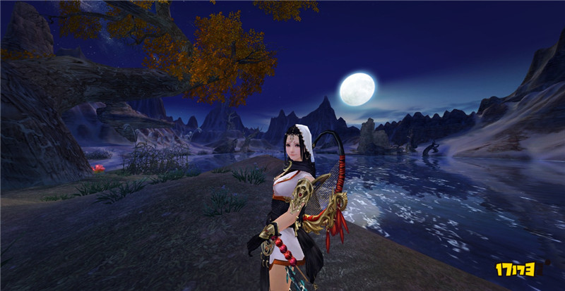 映月湖:水面真的可以倒映出月亮.