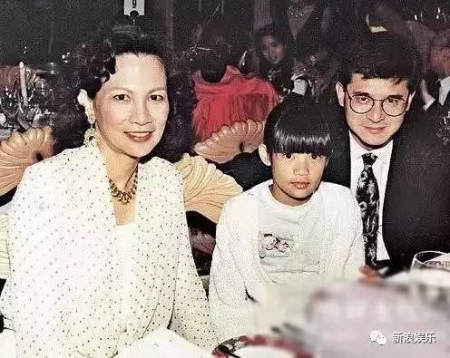 两度嫁入豪门！50岁还能找到真爱！郭晶晶婆婆也太好命了吧？