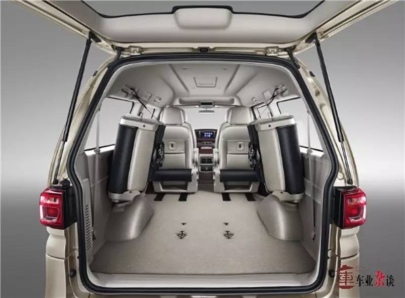 商务MPV需求如何满足？全新菱智M5L有话说丨车业杂谈