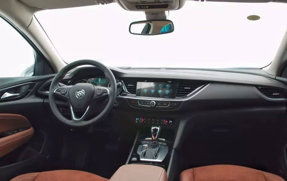 卯上宝马3系？静态探究全新一代君威