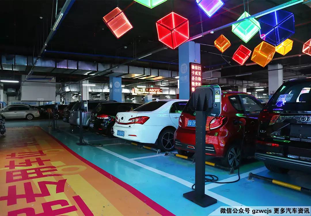 1箱油能开1000公里？！这款中大型SUV厉害了...