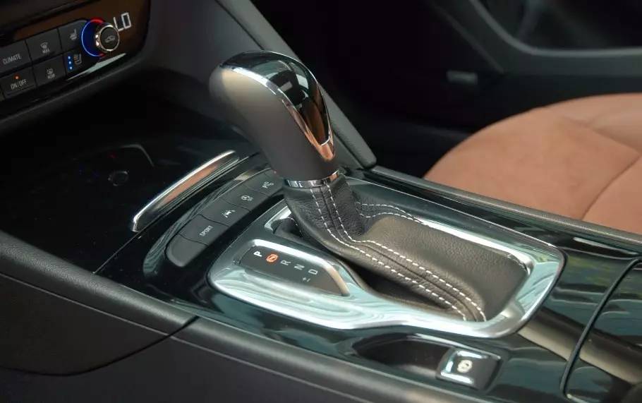 卯上宝马3系？静态探究全新一代君威