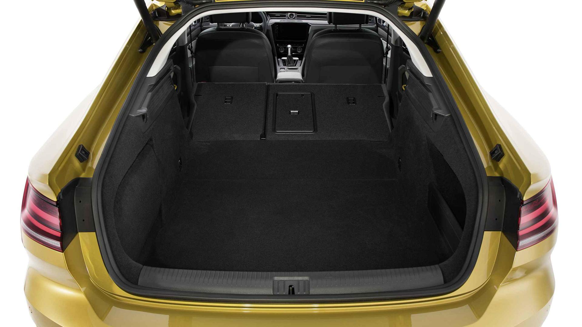 最美大众Arteon到底怎么样？听听外媒怎么说