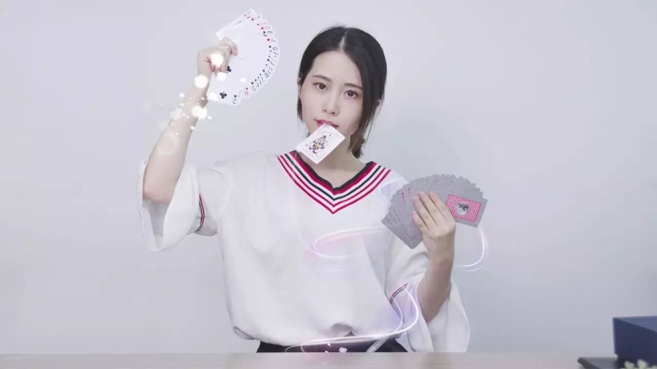 办公室小野-美食界奇女子